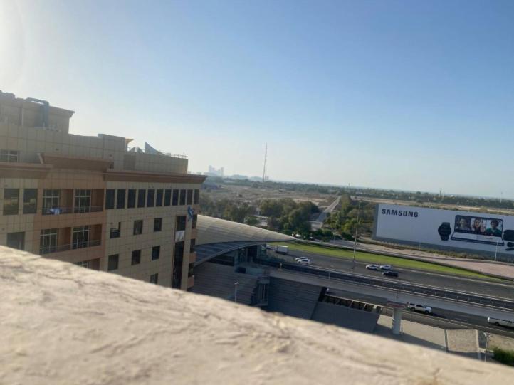 Homestay Newly Furnished In Barsha 1 Near Moe Dubai